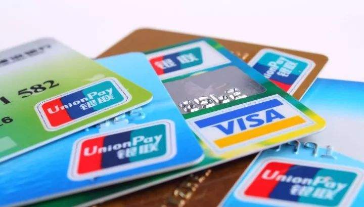 東亞銀行銷戶潮來襲！外貿(mào)企業(yè)應(yīng)如何應(yīng)對