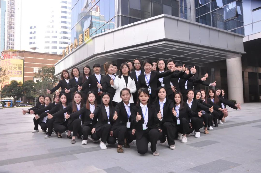 馬來西亞華僑銀行高層到訪卓信企業(yè)，帶來開戶新資訊!